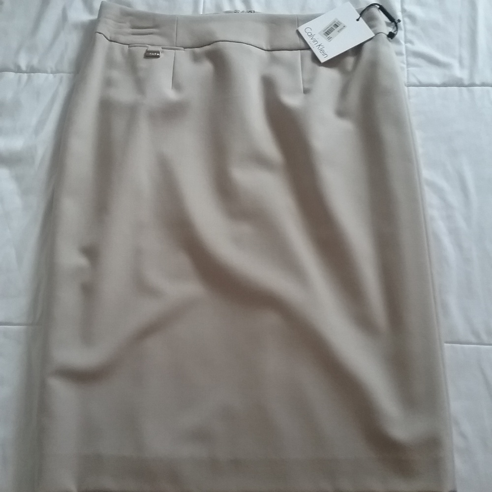 BRAND NEW Calvin Klein Pencil Suit Skirt